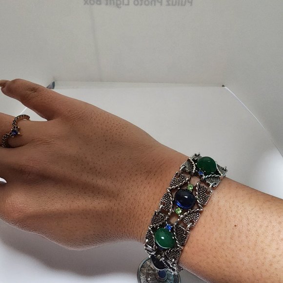 Vintage Sterling Silver Clip-On Earring and Bracelet Set with Lapis Lazuli - Picture 10 of 11